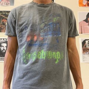 MENS ADULT LARGE: Gray Goosebumps tee